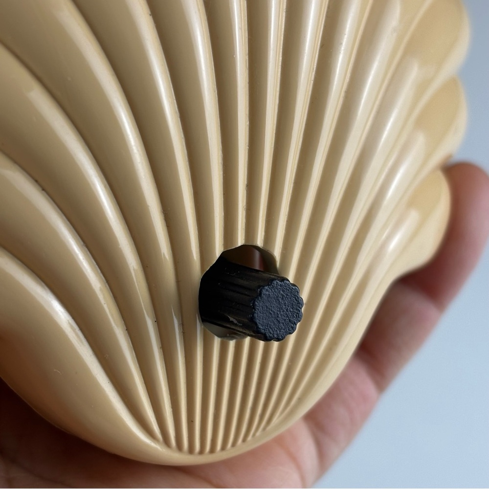 Sea shell shape mermaidcore VTG 90’s nightlight american tack hardware - Picture 13 of 13